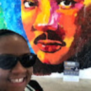 Meet your Posher, Candace